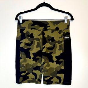 Guess Camo Biker shorts- Size L